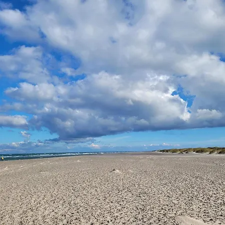4 Person In Skagen-by Traum
